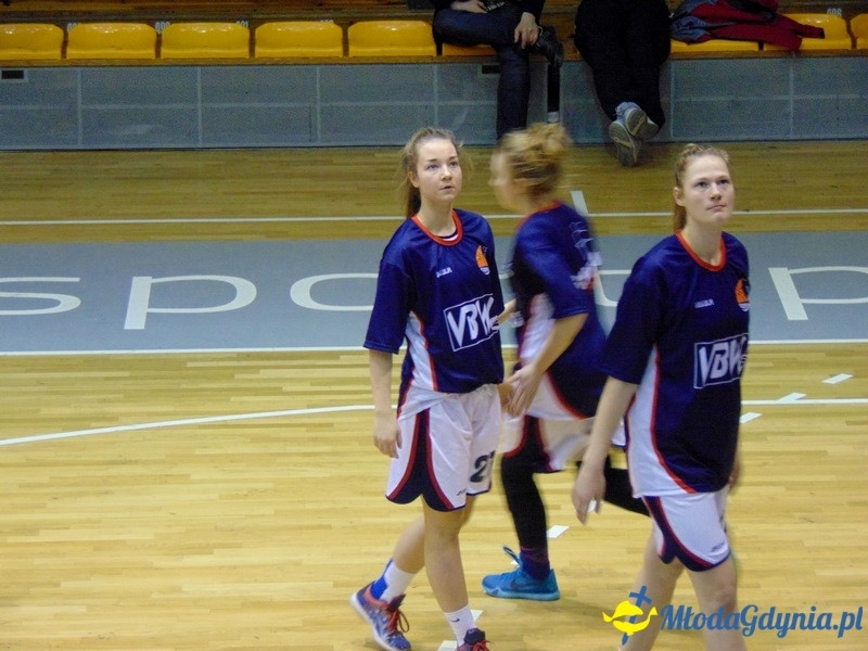 Turniej Półfinałowy Mistrzostw Polski Juniorek Starszych--VBW GTK Gdynia ? Ślęza Wrocław