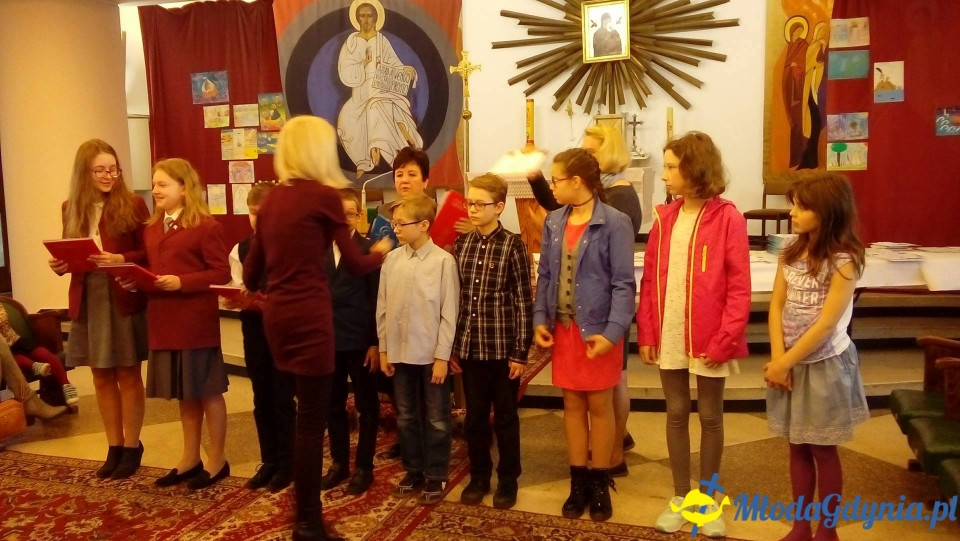Z nagrodami od Św. Mateusza