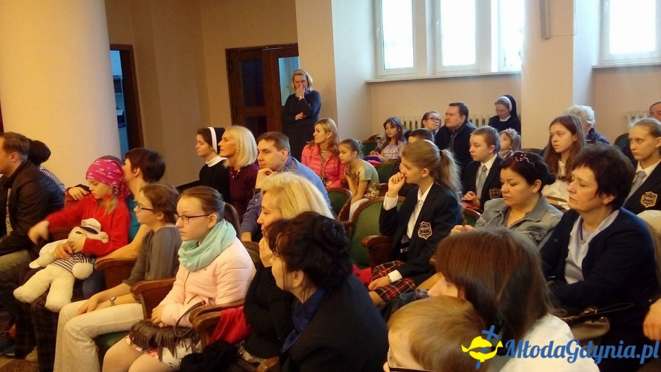 Z nagrodami od Św. Mateusza