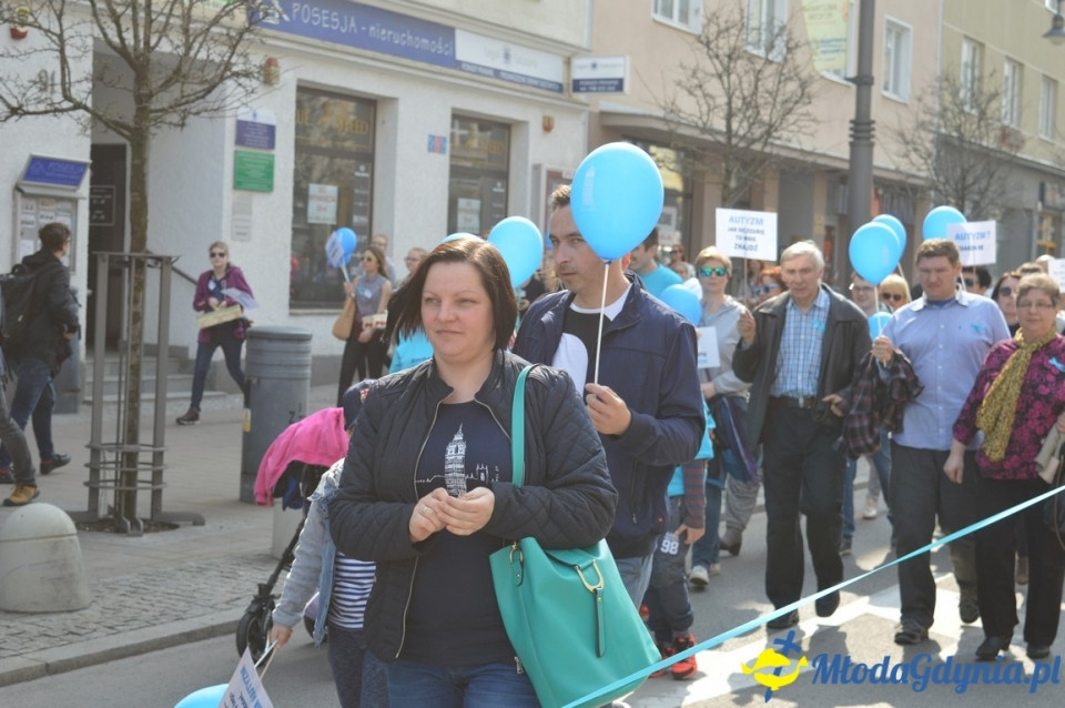 Autyzm - zdarza się - przemarsz w Gdyni 02.04.2017 ( II )