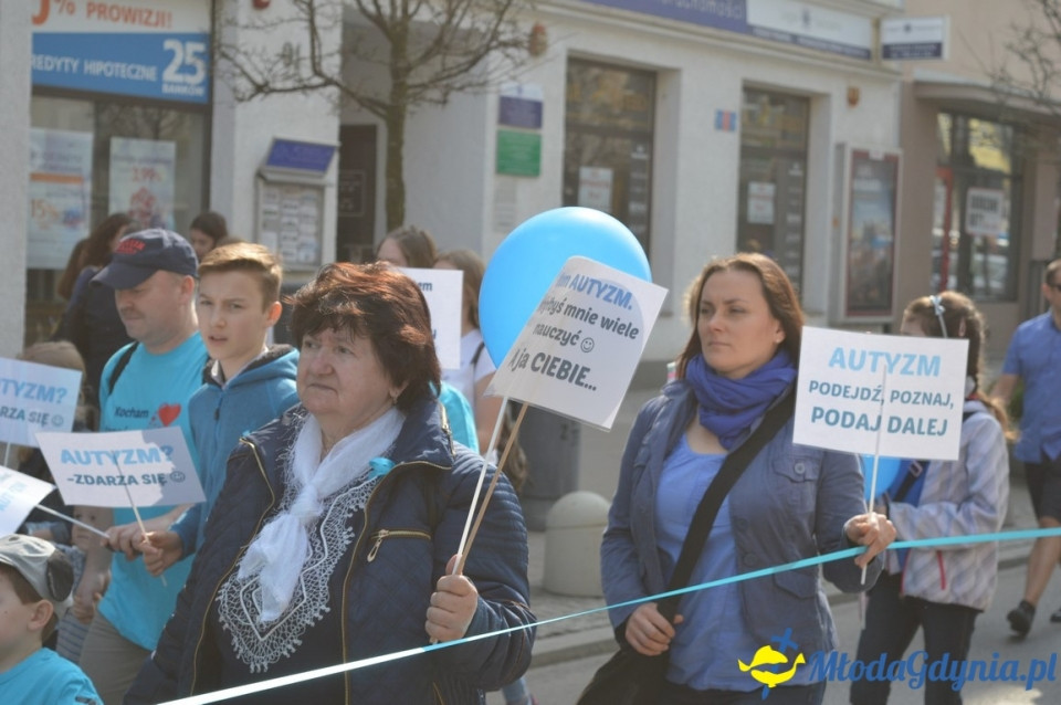 Autyzm - zdarza się - przemarsz w Gdyni 02.04.2017 ( II )