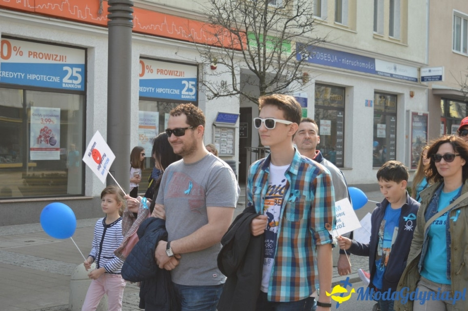 Autyzm - zdarza się - przemarsz w Gdyni 02.04.2017 ( II )