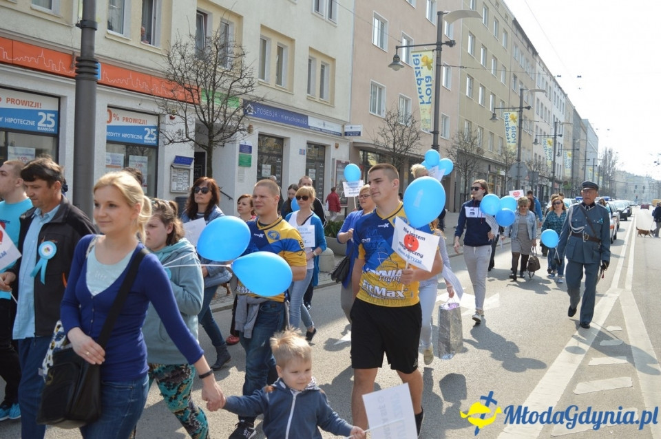 Autyzm - zdarza się - przemarsz w Gdyni 02.04.2017 ( II )