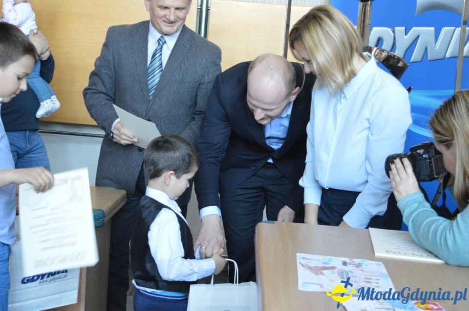 Uroczyste rozdanie nagród w konkursie ?Gdynia oczami jej najmłodszych mieszkańców?
