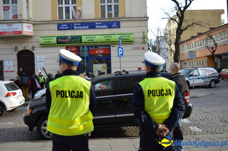 Protest przed siedzibą PiS