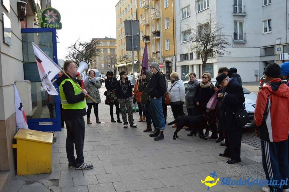 Protest przed siedzibą PiS