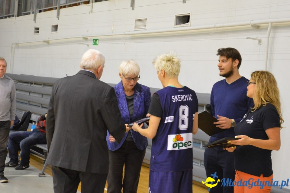 Basket Gdynia vs klub kibica