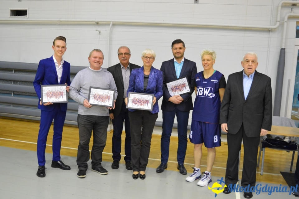 Basket Gdynia vs klub kibica