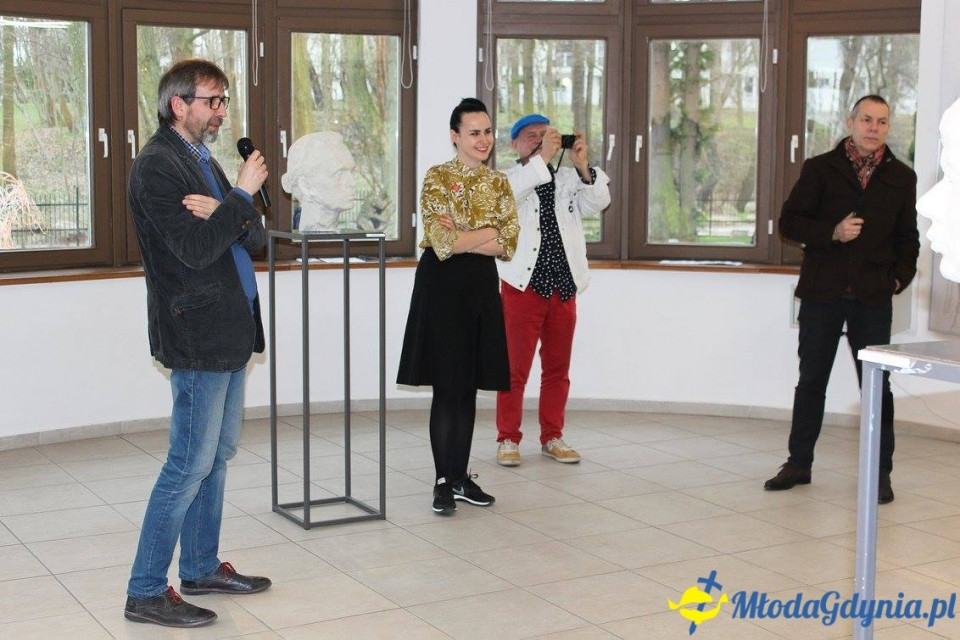 ZSP - Wystawa - Fakultety uczniów ZSP i Piotr C. Kowalsk