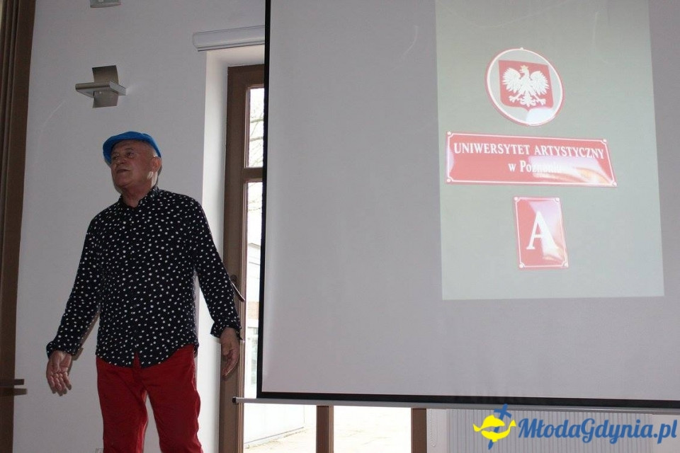 ZSP - Wystawa - Fakultety uczniów ZSP i Piotr C. Kowalsk