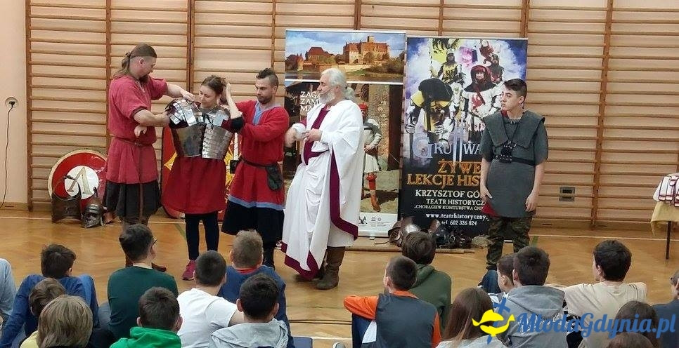 G 10 - Spotkanie z Bractwem z zamku w Gniewie - wesoło i ciekawie