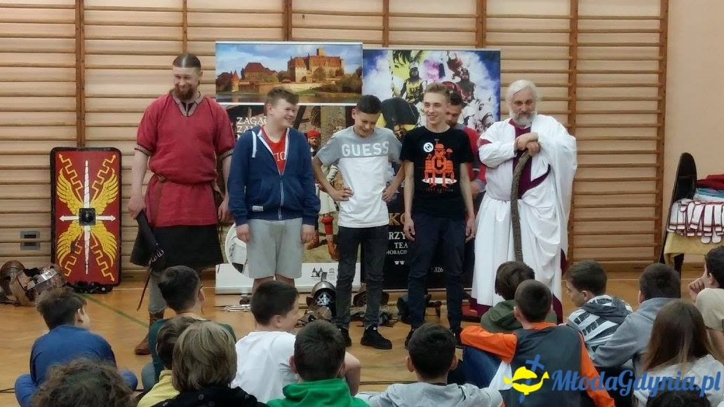 G 10 - Spotkanie z Bractwem z zamku w Gniewie - wesoło i ciekawie