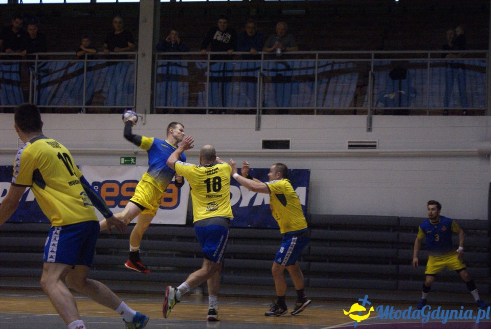 Spójnia Gdynia- MKS Mazur Sierpiec- 08.04.17