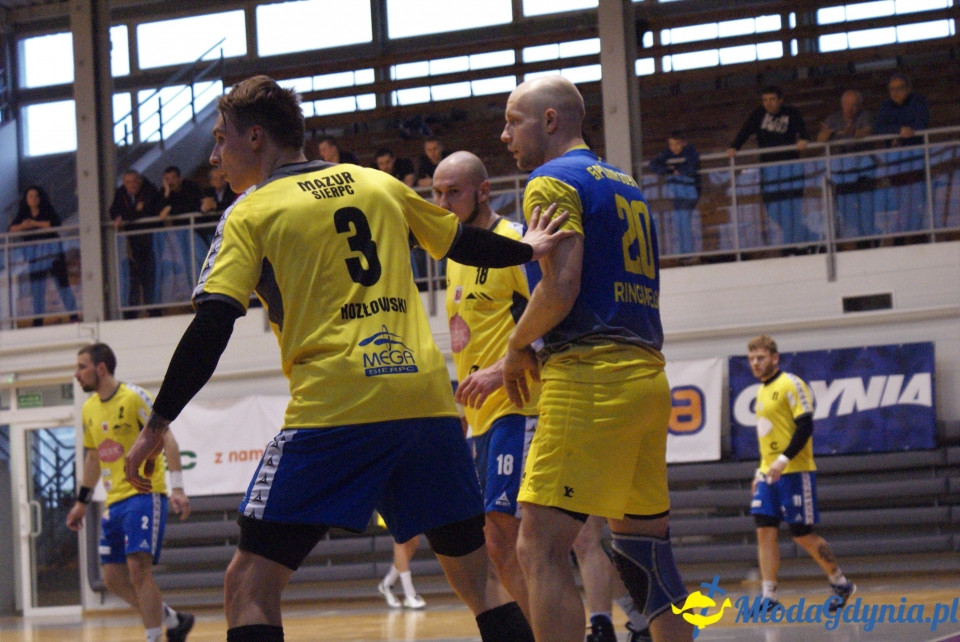 Spójnia Gdynia- MKS Mazur Sierpiec- 08.04.17