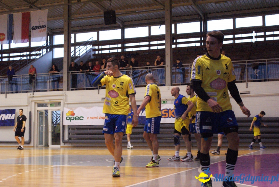 Spójnia Gdynia- MKS Mazur Sierpiec- 08.04.17