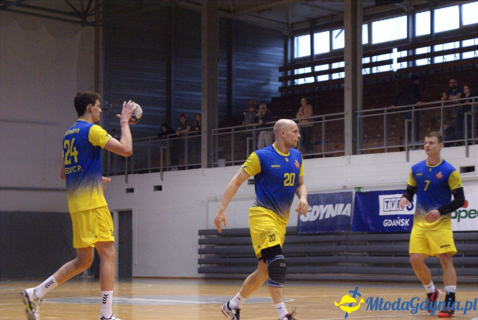 Spójnia Gdynia- MKS Mazur Sierpiec- 08.04.17