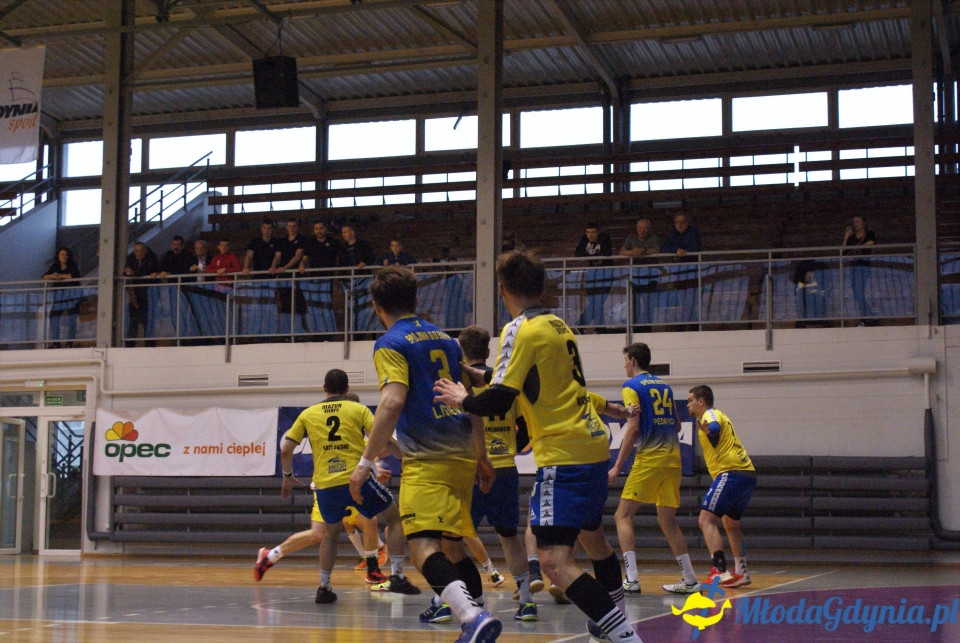 Spójnia Gdynia- MKS Mazur Sierpiec- 08.04.17