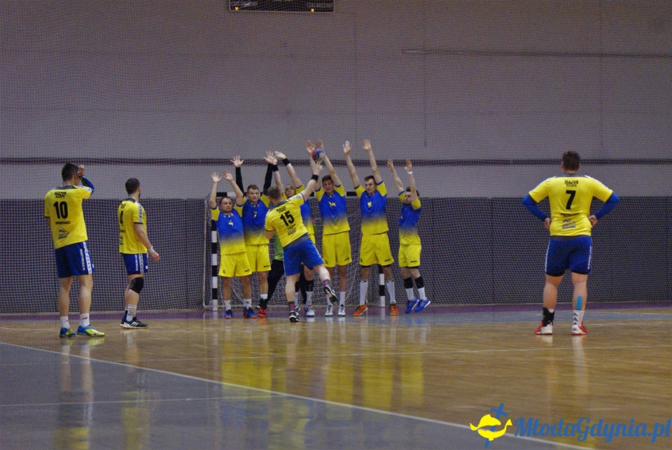 Spójnia Gdynia- MKS Mazur Sierpiec- 08.04.17