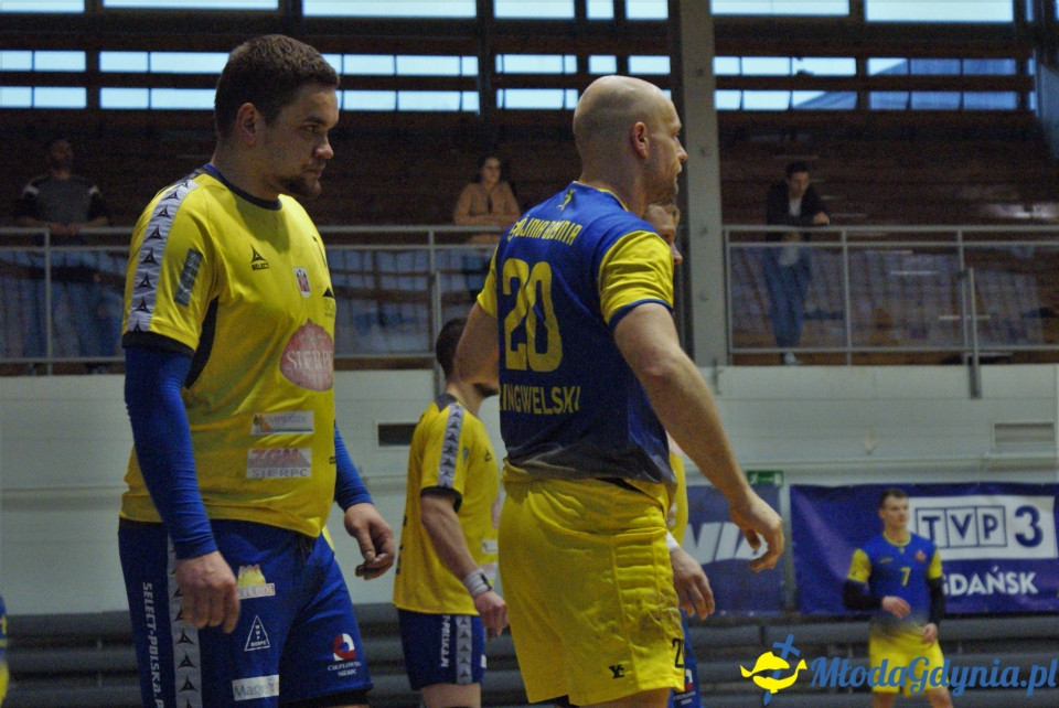 Spójnia Gdynia- MKS Mazur Sierpiec- 08.04.17