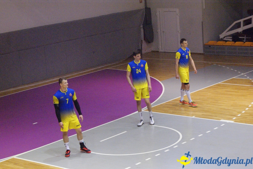 Spójnia Gdynia- MKS Mazur Sierpiec- 08.04.17