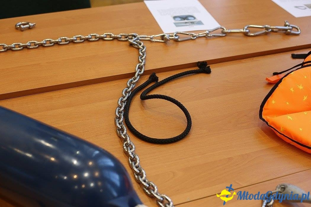 Przyszli kapitanowie i żeglarze - 3 zajęcia UMO AMW. Warsztaty