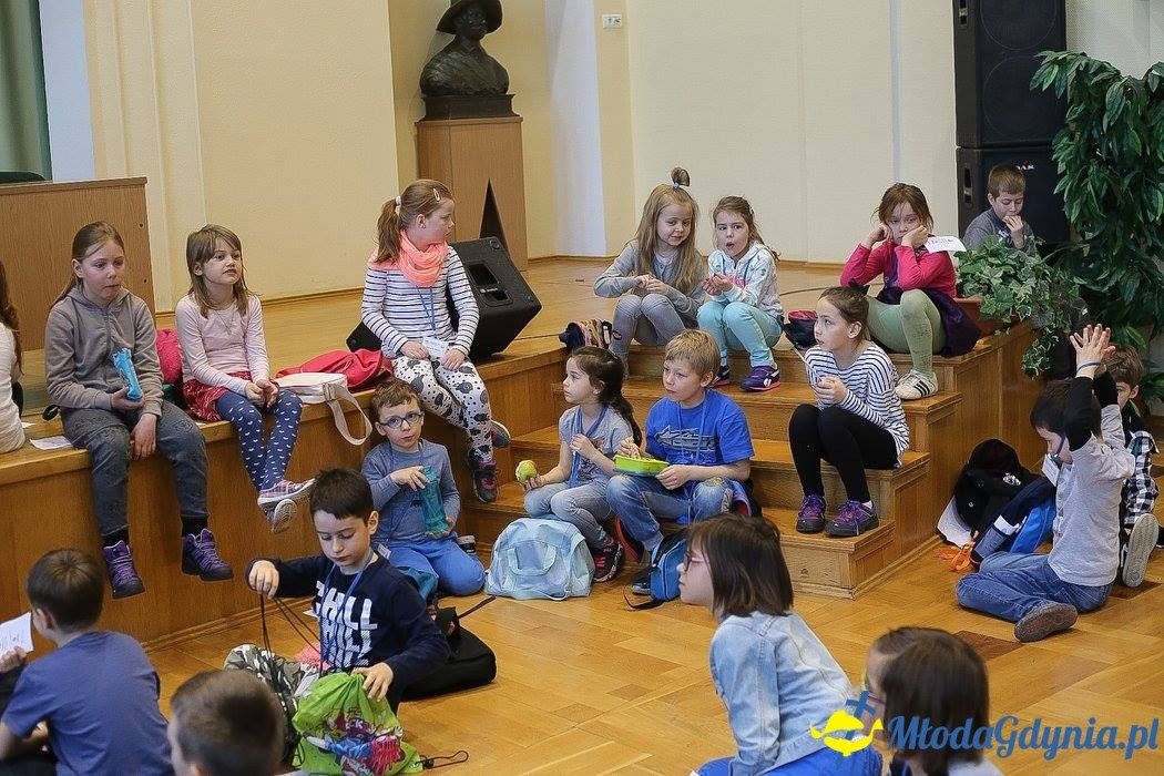 Przyszli kapitanowie i żeglarze - 3 zajęcia UMO AMW. Warsztaty