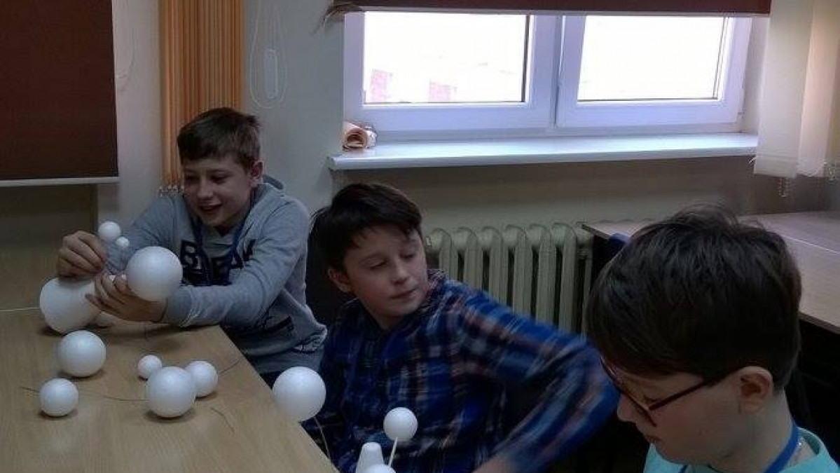 Wiosenne niebo nad Gdynią.Trzecie spotkanie UMO AMW grupa starsza