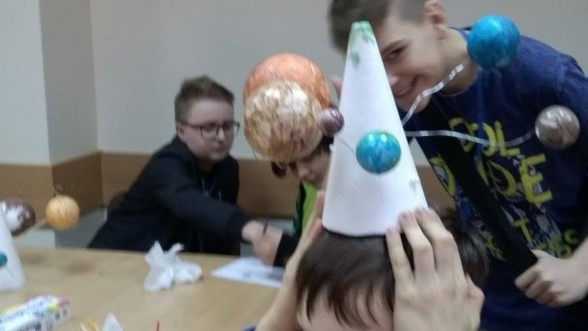 Wiosenne niebo nad Gdynią.Trzecie spotkanie UMO AMW grupa starsza