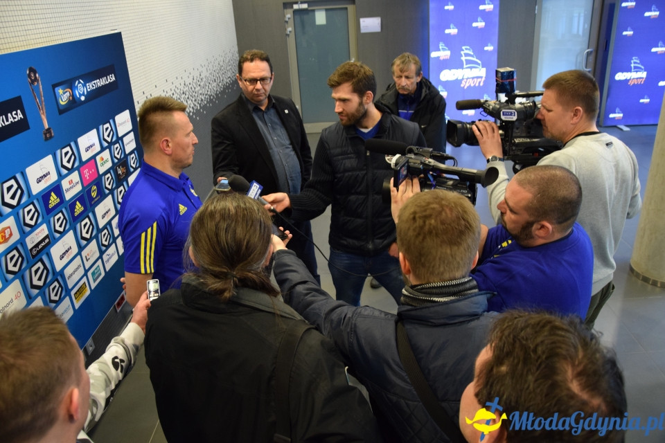 Briefing prasowy przed derbami Trójmiasta!
