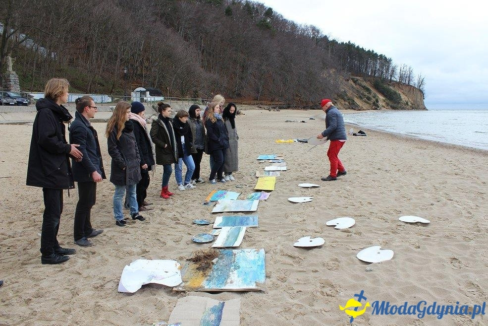 Plener z prof. Piotrem C. Kowalskim 6-7.04.17 - Malowanie morza z poziomu morza