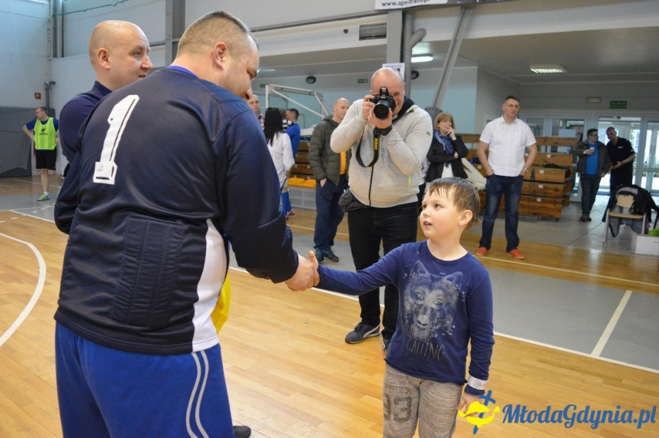 Charytatywny turniej piłki nożnej pomiędzy policjantami województwa pomorskiego