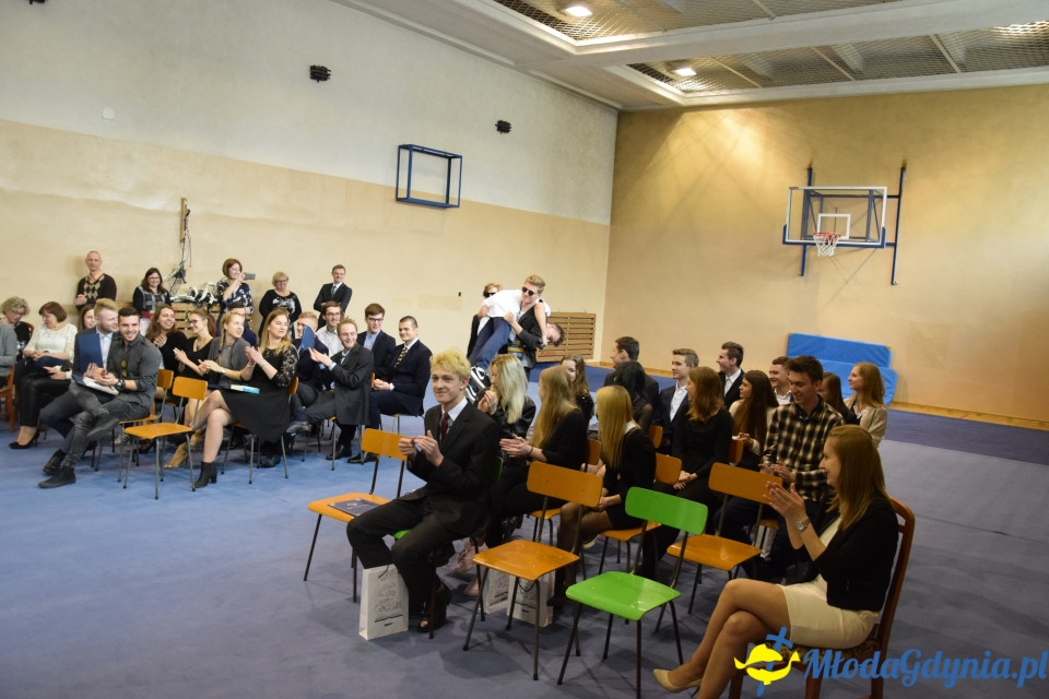 Zakończenie zajęć w klasach maturalnych - ZSSO Gdynia