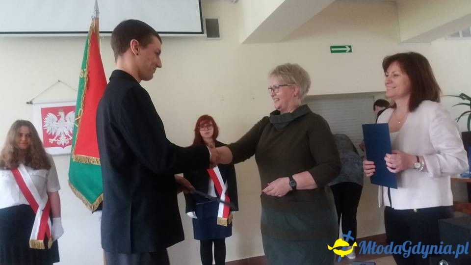 SOSW nr 2 pożegnania klasy III LO