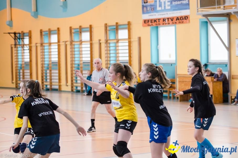 GTPR VISTAL GDYNIA 2004/2005 - ZŁOTE MEDALISTKI 2017