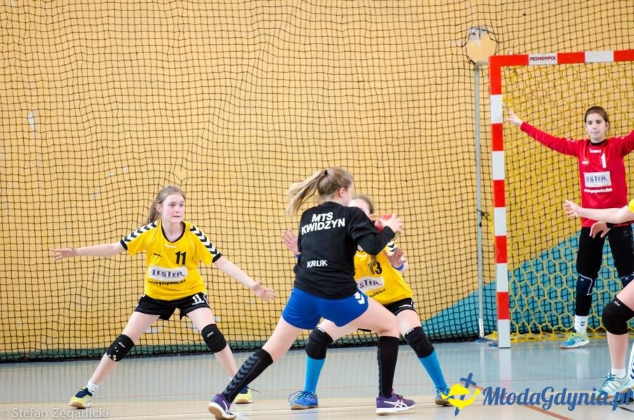 GTPR VISTAL GDYNIA 2004/2005 - ZŁOTE MEDALISTKI 2017