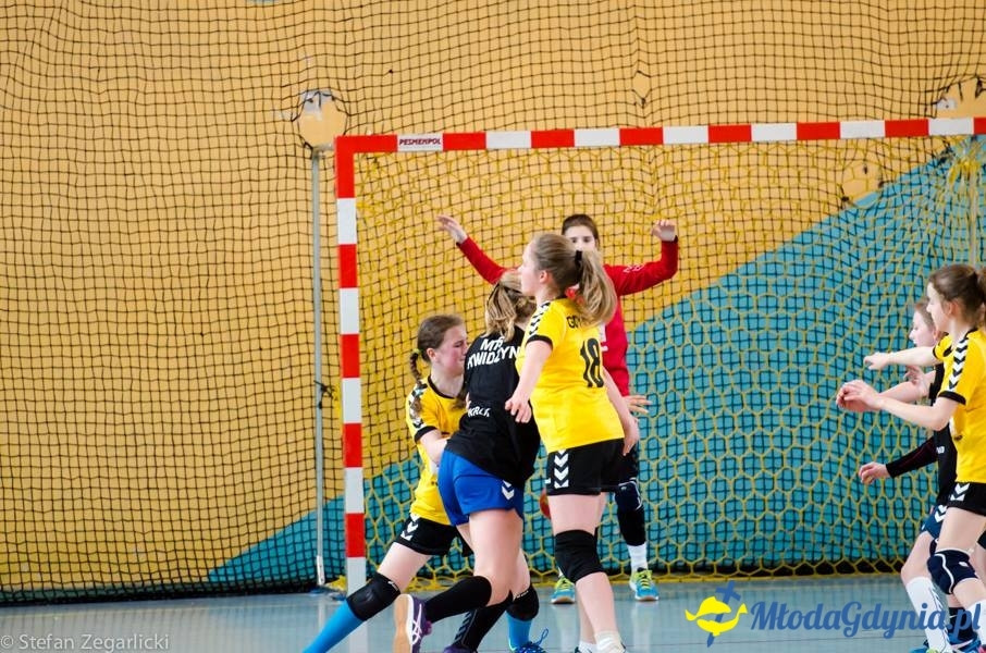 GTPR VISTAL GDYNIA 2004/2005 - ZŁOTE MEDALISTKI 2017