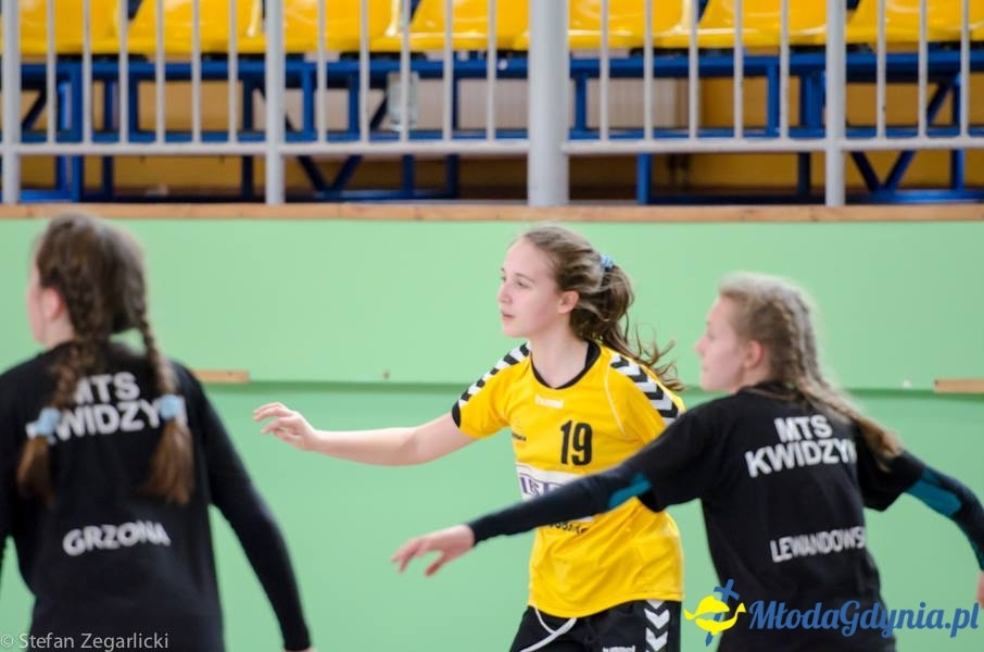 GTPR VISTAL GDYNIA 2004/2005 - ZŁOTE MEDALISTKI 2017