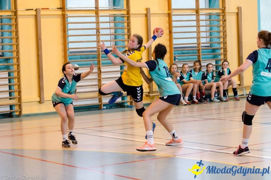 GTPR VISTAL GDYNIA 2004/2005 - ZŁOTE MEDALISTKI 2017