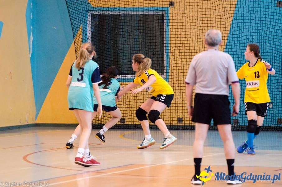 GTPR VISTAL GDYNIA 2004/2005 - ZŁOTE MEDALISTKI 2017