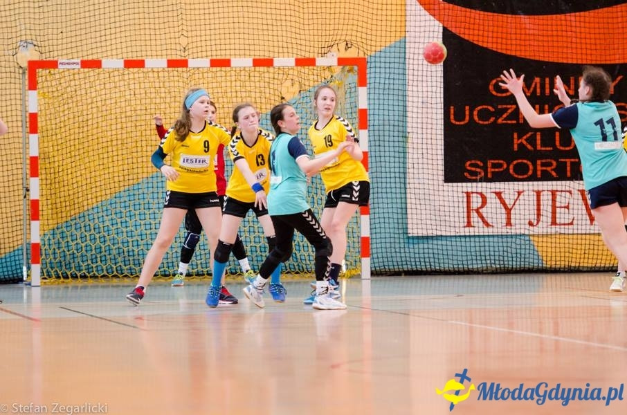 GTPR VISTAL GDYNIA 2004/2005 - ZŁOTE MEDALISTKI 2017