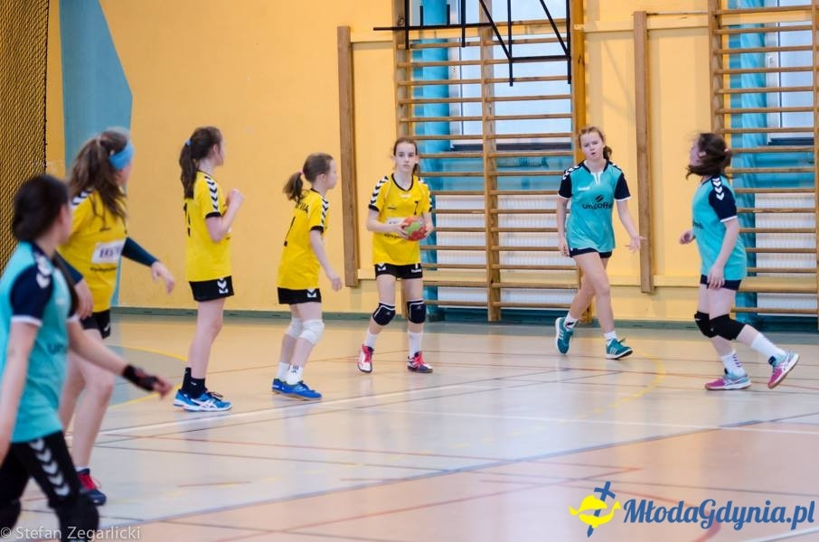 GTPR VISTAL GDYNIA 2004/2005 - ZŁOTE MEDALISTKI 2017