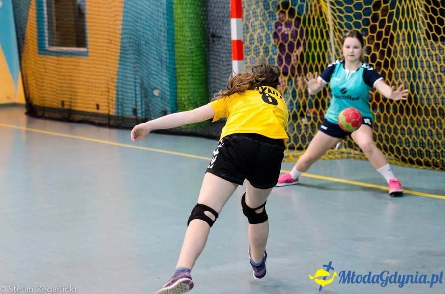 GTPR VISTAL GDYNIA 2004/2005 - ZŁOTE MEDALISTKI 2017