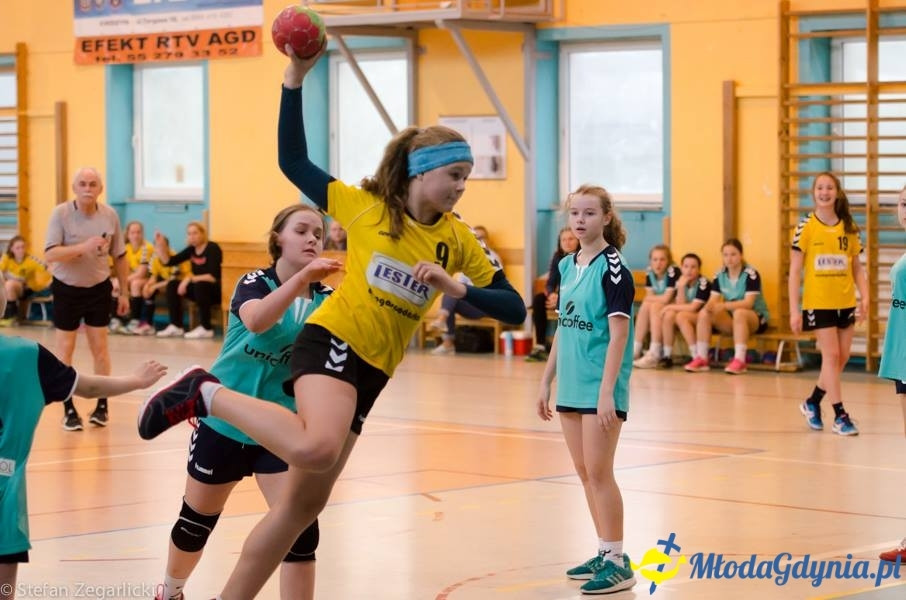 GTPR VISTAL GDYNIA 2004/2005 - ZŁOTE MEDALISTKI 2017