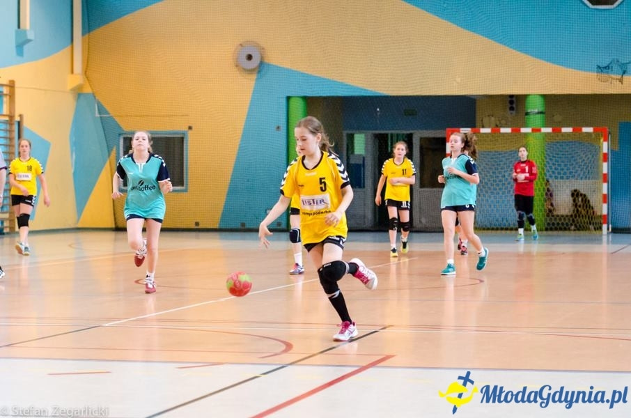 GTPR VISTAL GDYNIA 2004/2005 - ZŁOTE MEDALISTKI 2017