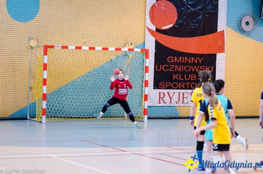 GTPR VISTAL GDYNIA 2004/2005 - ZŁOTE MEDALISTKI 2017