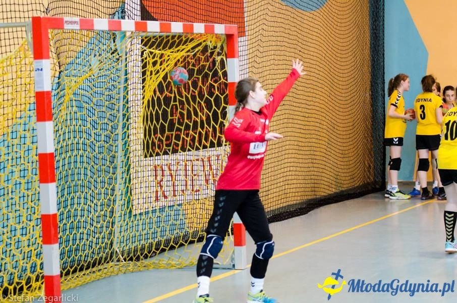 GTPR VISTAL GDYNIA 2004/2005 - ZŁOTE MEDALISTKI 2017
