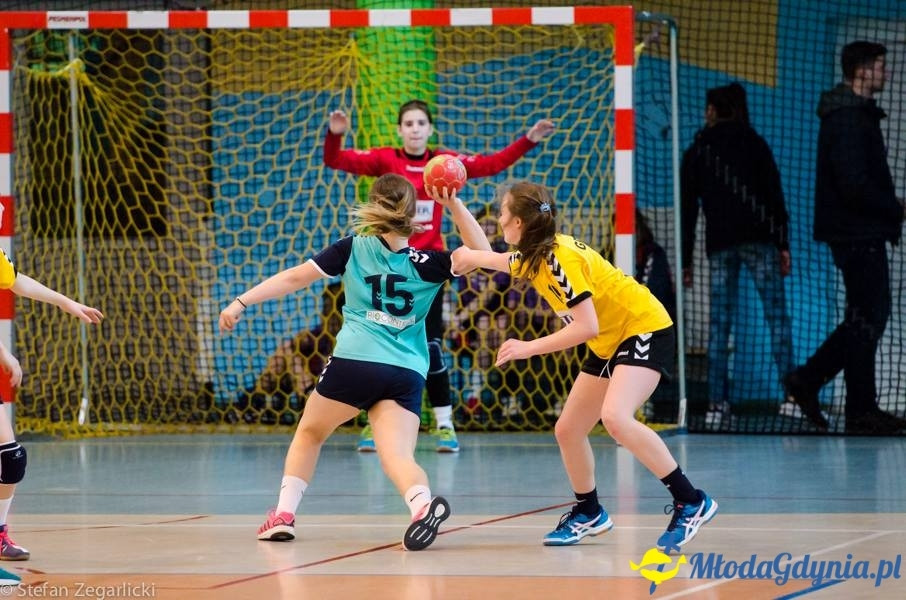 GTPR VISTAL GDYNIA 2004/2005 - ZŁOTE MEDALISTKI 2017