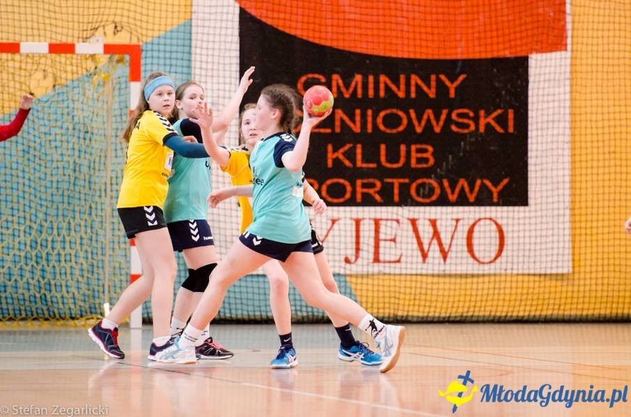 GTPR VISTAL GDYNIA 2004/2005 - ZŁOTE MEDALISTKI 2017