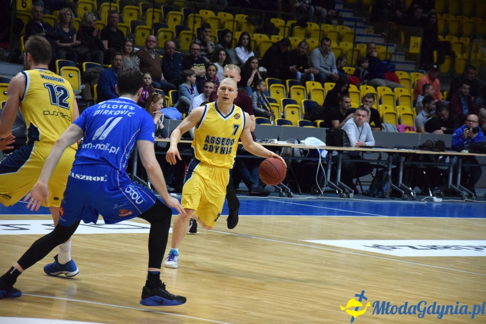 Asseco Gdynia - Polpharma Starogard Gd. 69-86