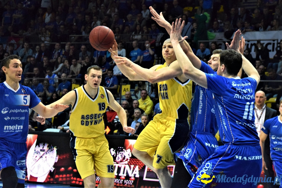 Asseco Gdynia - Polpharma Starogard Gd. 69-86